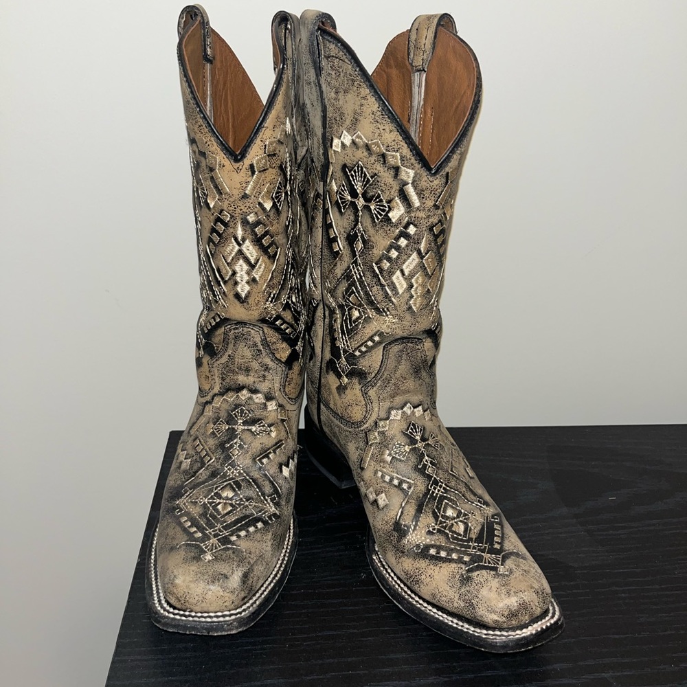 Circle G Cowboy boots